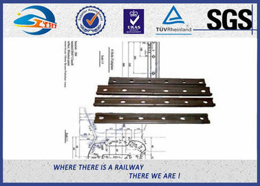 Standard UIC54 Rail Metal Fish Plate For Railway Fastener / Joggled Fish Plate